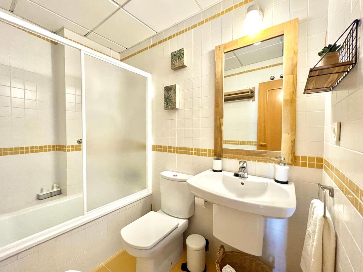 Teodosio Apartment Free Parking & Central Ac Sevilha Exterior foto